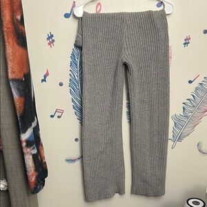 Stylish Gray Ribbed Kids Leggings